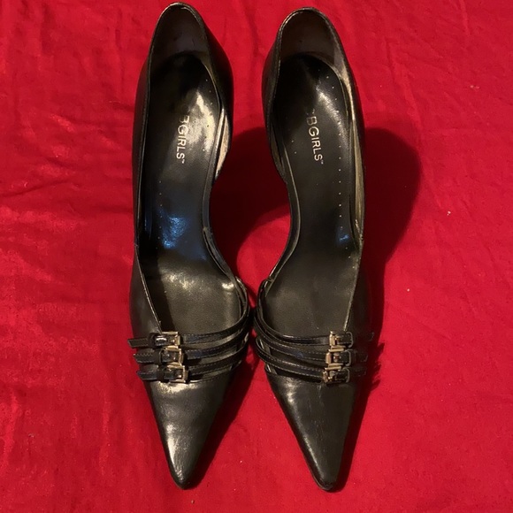 BCBGirls black, strappy 90s pumps. - Picture 2 of 7